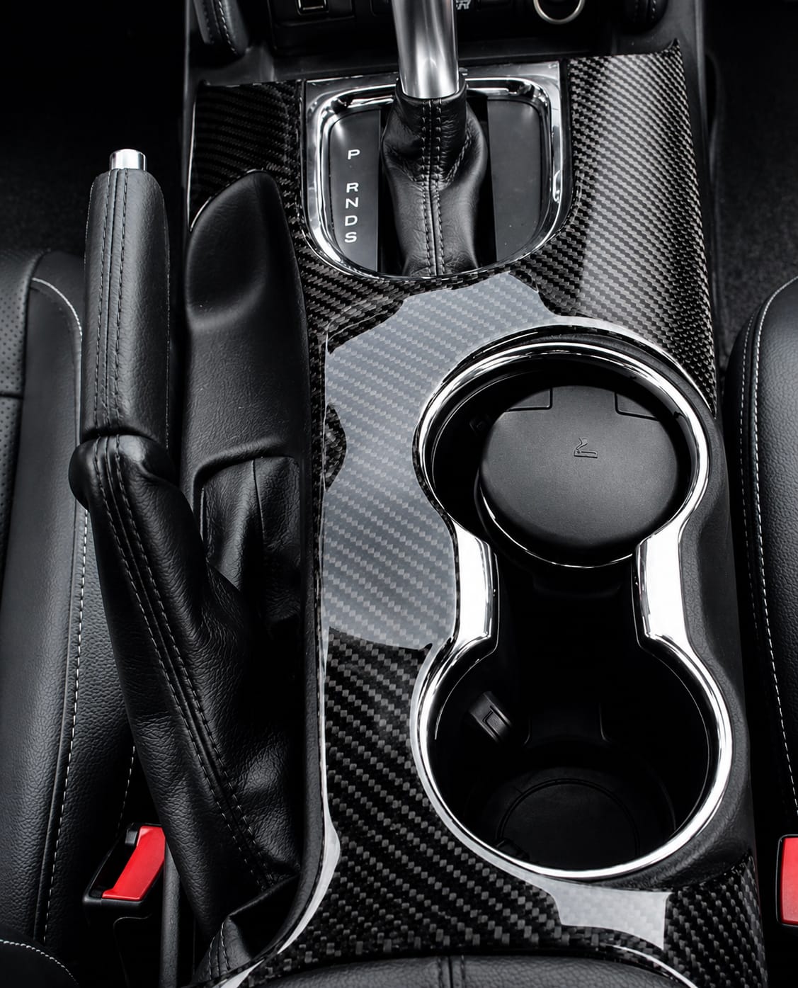 Customer photo review of DynaCarbon™ Carbon LHD Full Center Console Shifter trim for Ford Mustang 2024-2026