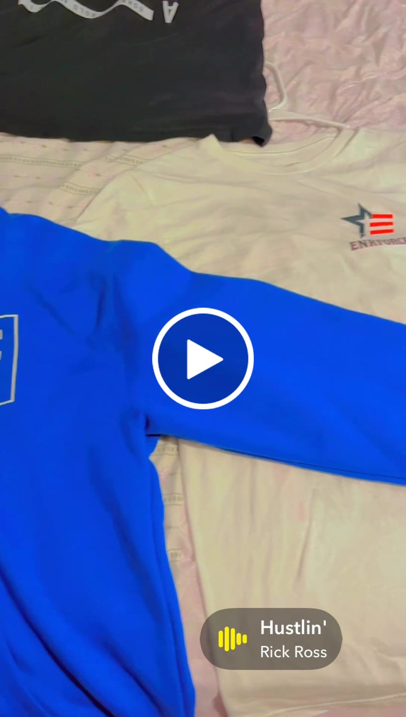 Customer video review of Be Different Tee 2.0