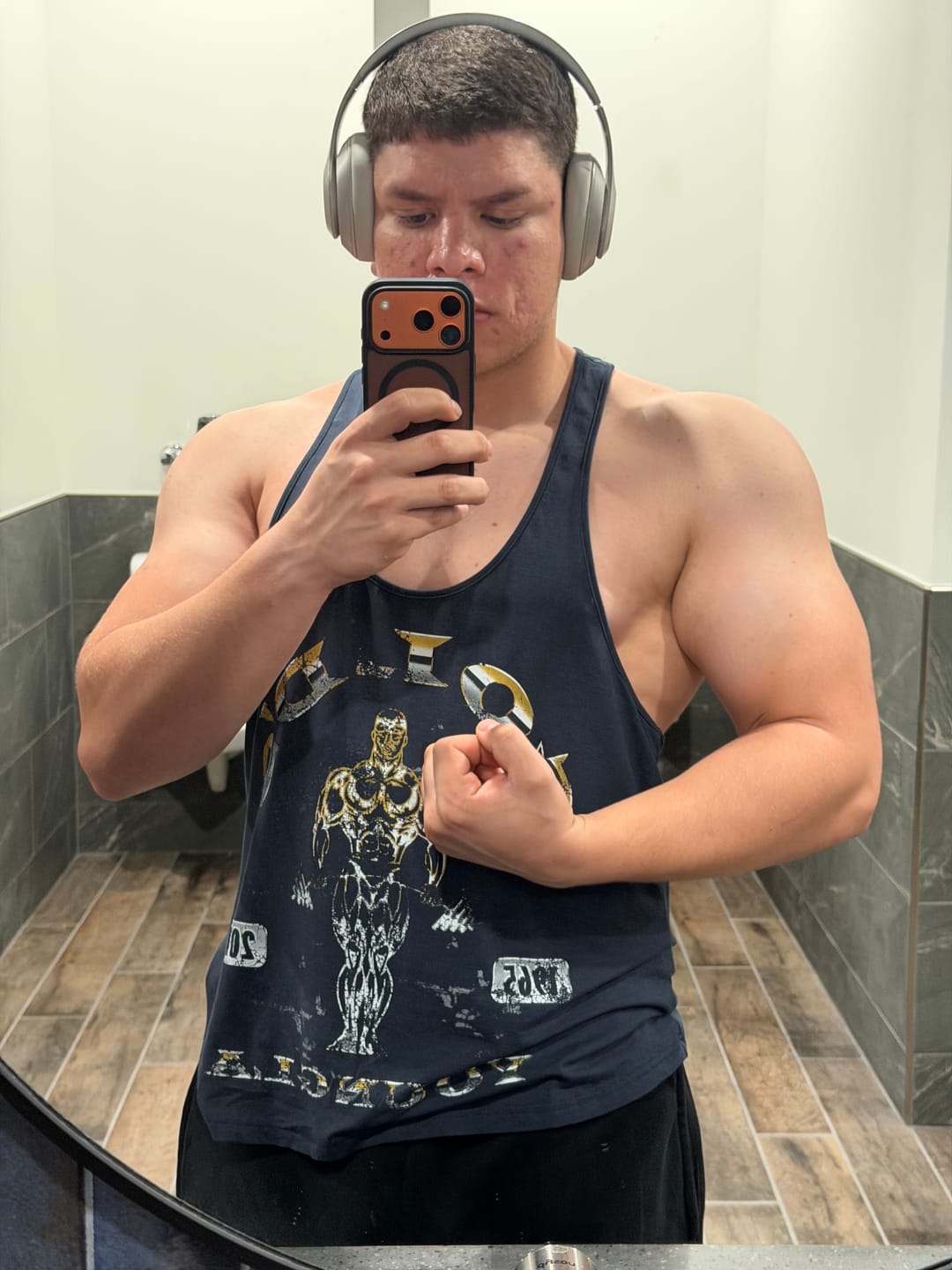Customer photo review of 3062 - Gold's Glitch Stringers