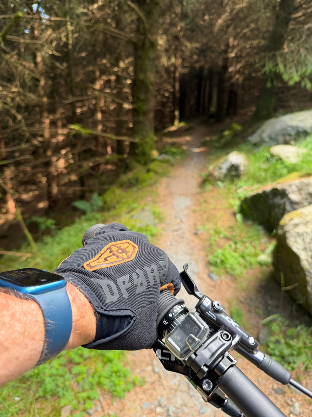 Customer photo review of Wraith | Gravity Gloves
