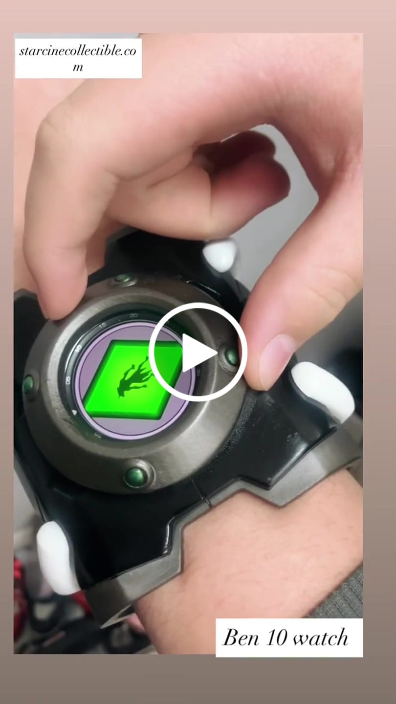Customer video review of Classic Ben 10 Omnitrix Wearable Replica (Touch Sensing)