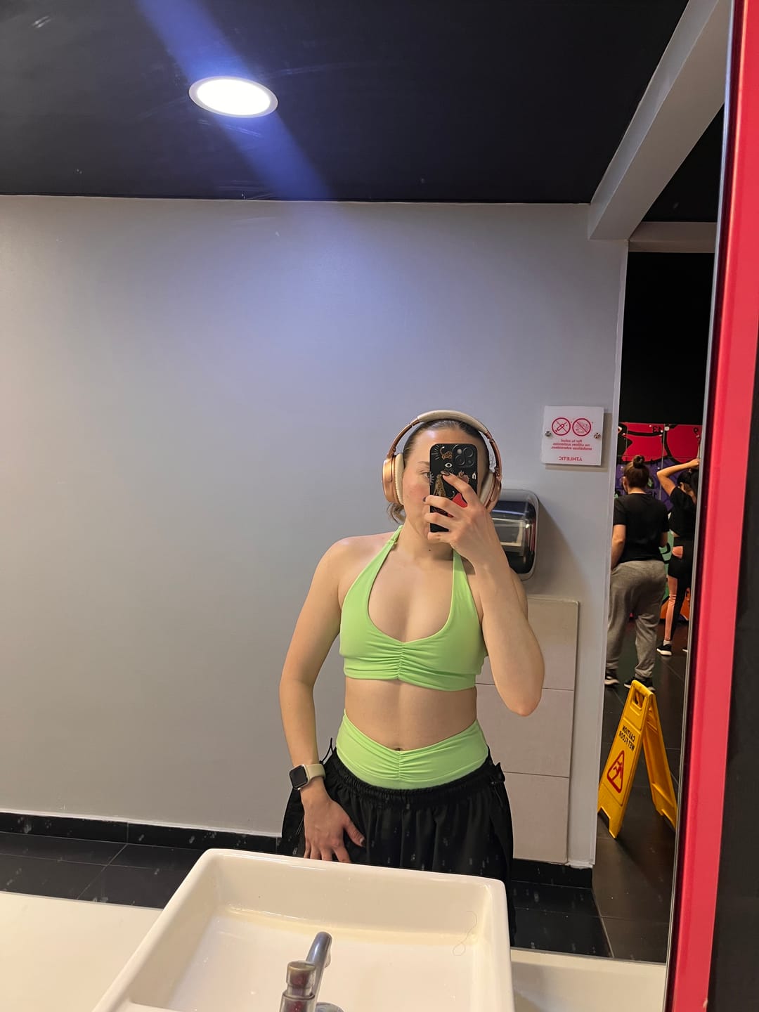 Customer photo review of W3173 Buttersoft Scrunch Halter Bra