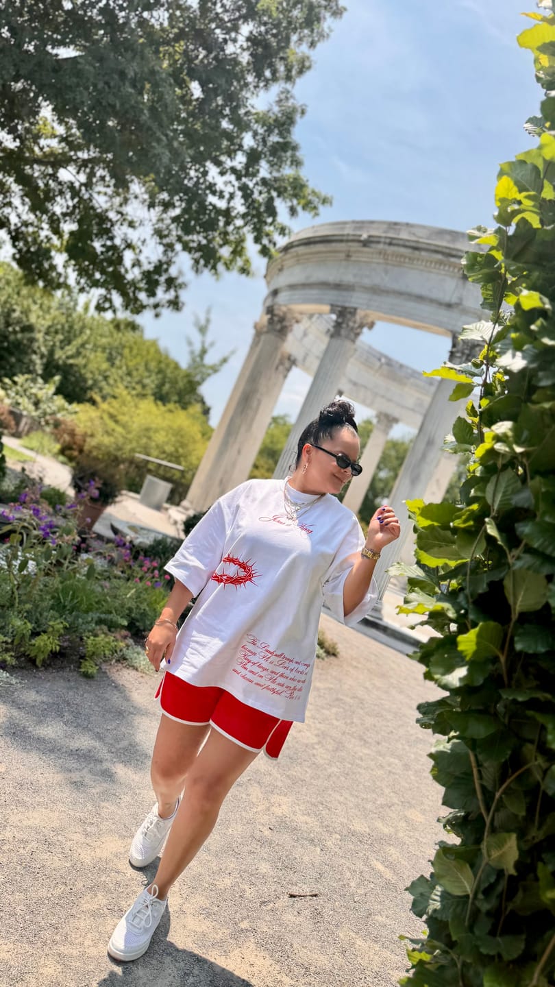 Customer photo review of [PRE-ORDER - SHIPS EARLY JULY] Jesus is King Jumbo Print Tee - Ivory (Oversized)
