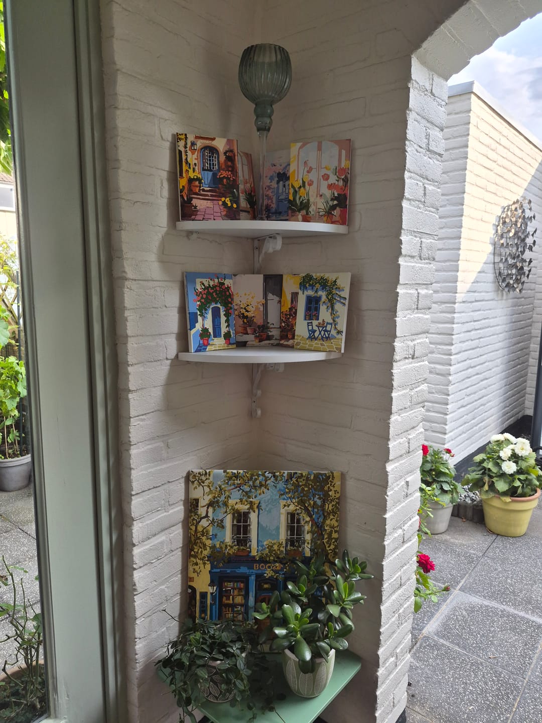 Customer photo review of 6 Mini Paintings | Kleurrijke deuren set