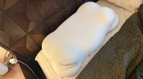 Customer photo review of Cloudii Comfort Align Pillow