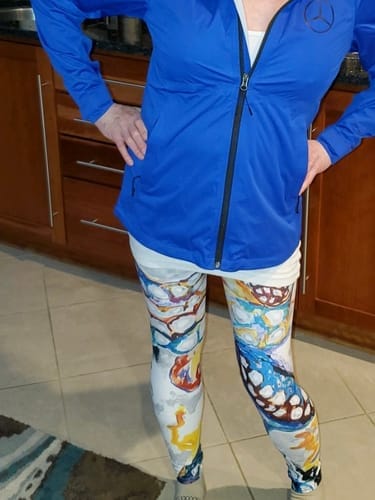 Customer photo review of Rainbow He'e Legging