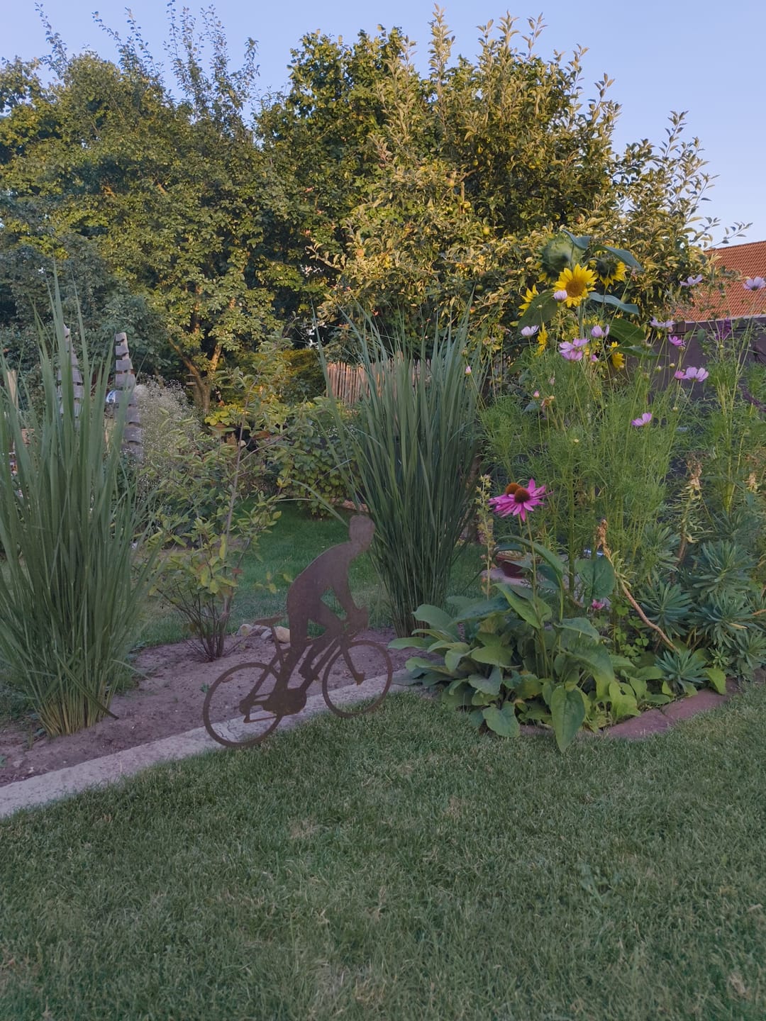 Customer photo review of Gartenstecker Radfahrer