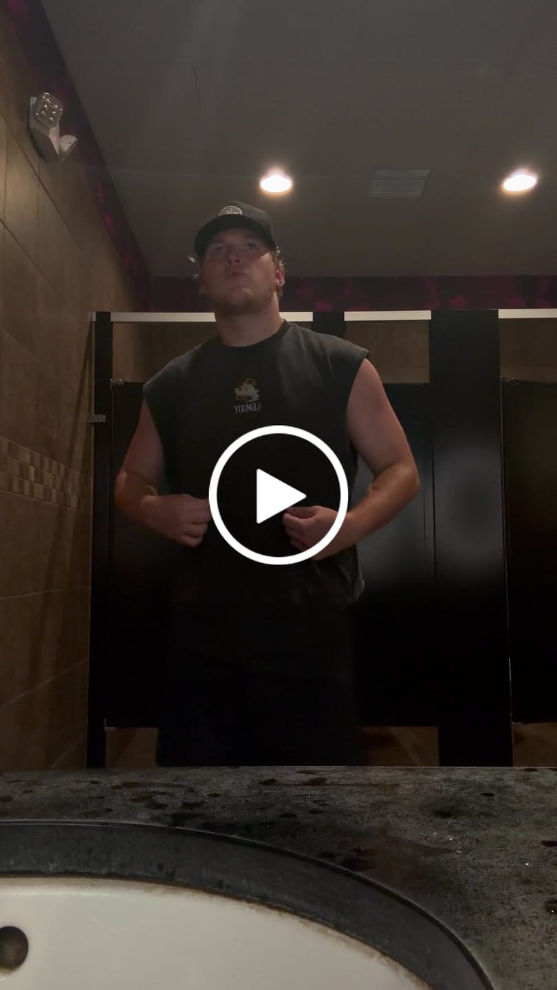 Customer video review of 3107 - Looney Tunes Embroidered Cut-offs