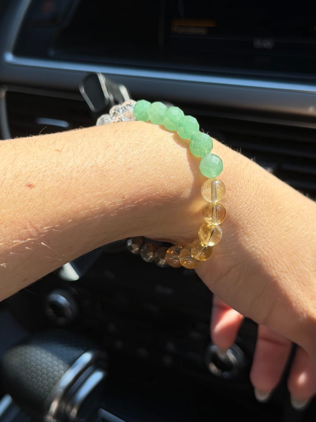 Customer photo review of Money Magnet faceted bracelet