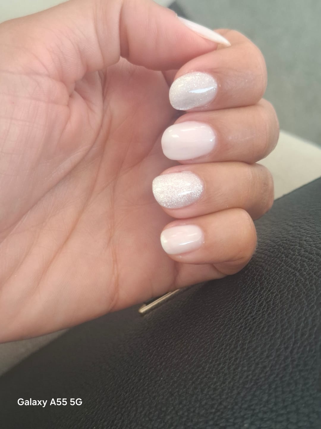 Customer photo review of Top Coat GLOSSY - gloss effect WHITE 10 ml LCI - Lattiginoso