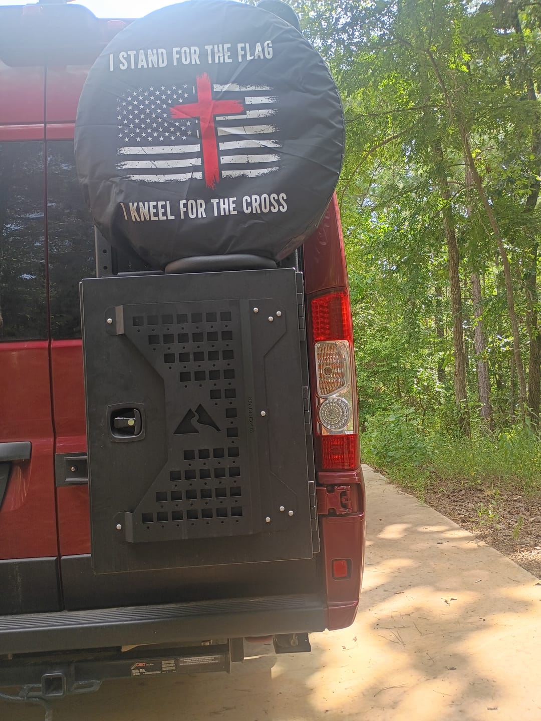 Customer photo review of Mullet Tire Carrier