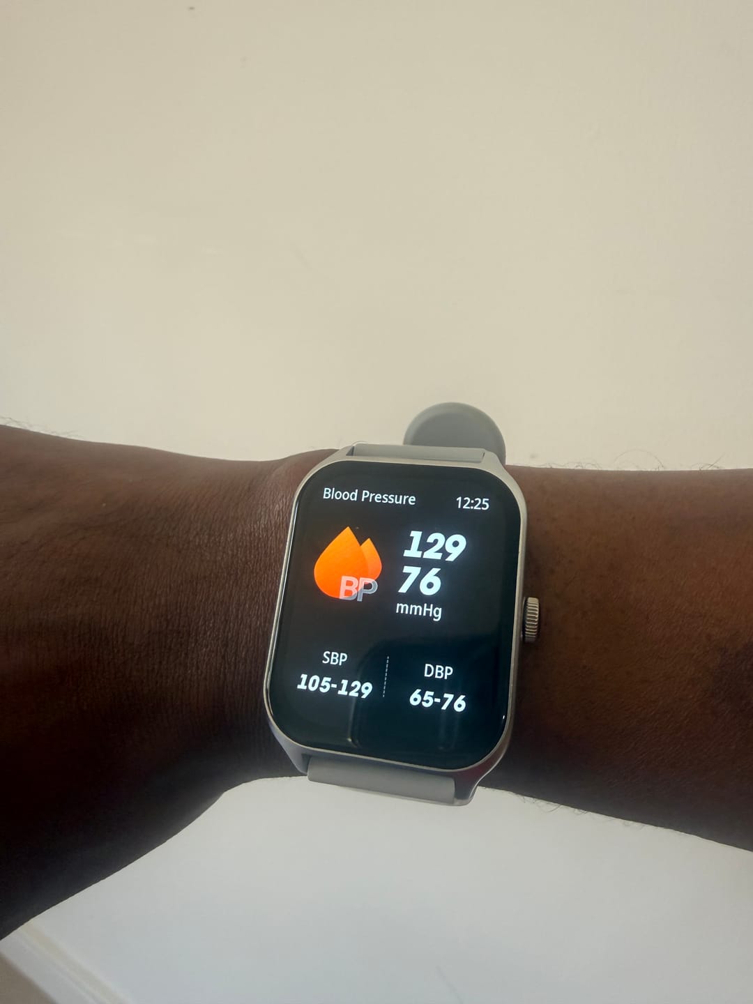 Customer photo review of HealthWatch™ Series 5 — Everyday Wellness Smartwatch