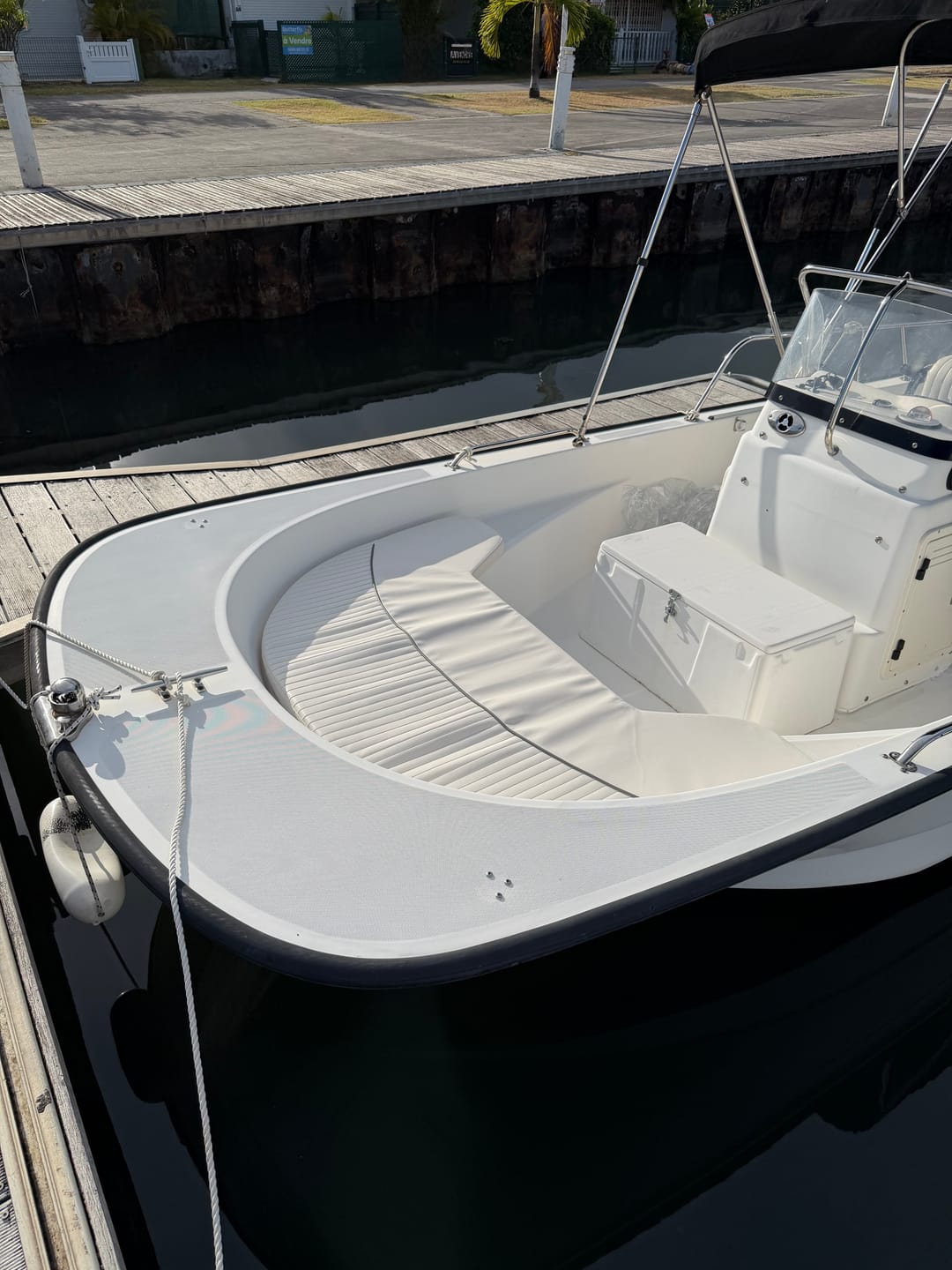 Customer photo review of Boston Whaler Montauk 170 Bow Cushion