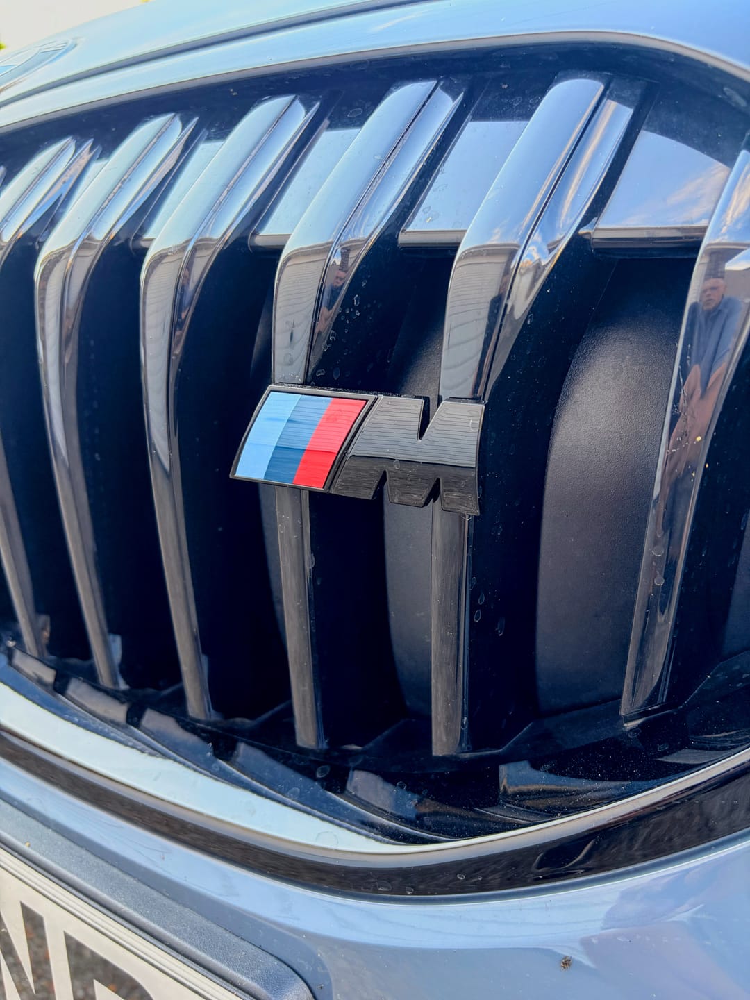 Customer photo review of GLOSS BLACK BMW M TRUNK BADGE