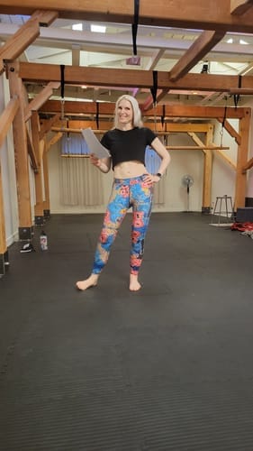 Customer photo review of Tigers & Toucs Legging