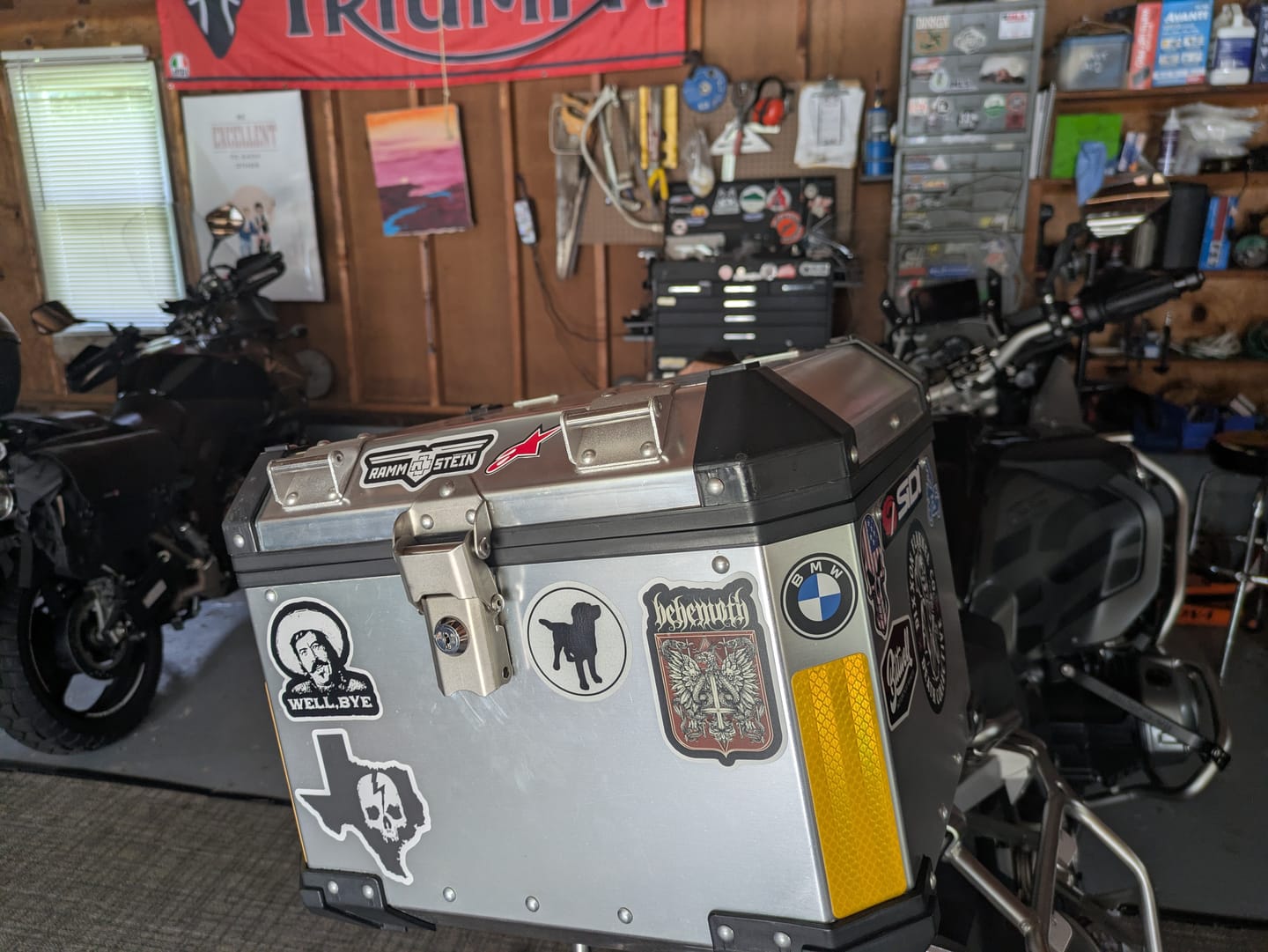 Customer photo review of SKULL LOGO STATE STICKERS