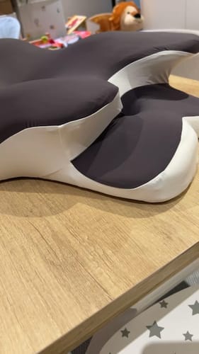Customer photo review of Almohada Ergonómica