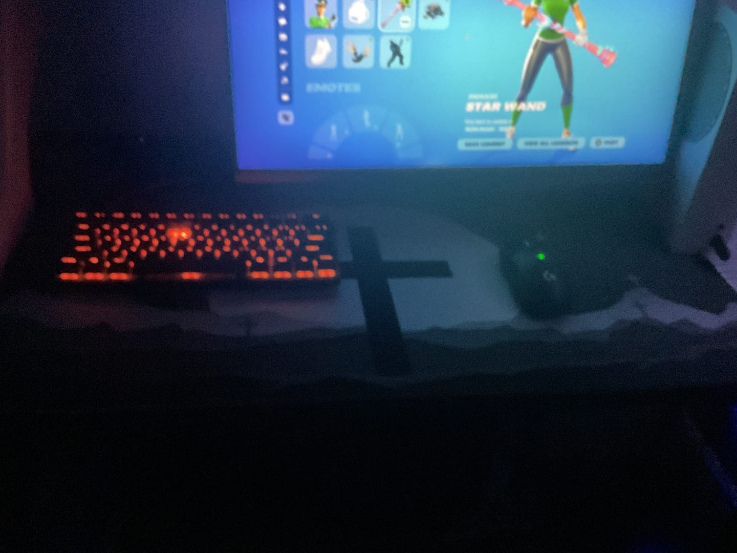 Customer photo review of Cross Black Mousepad