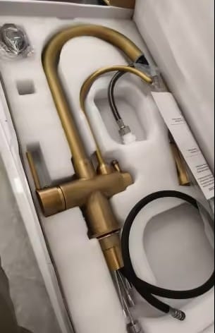 Customer photo review of Karlstad Antique - Two-Way Kitchen Faucet with Filter Tap & Pull-Out Sprayer for Kitchen Sink