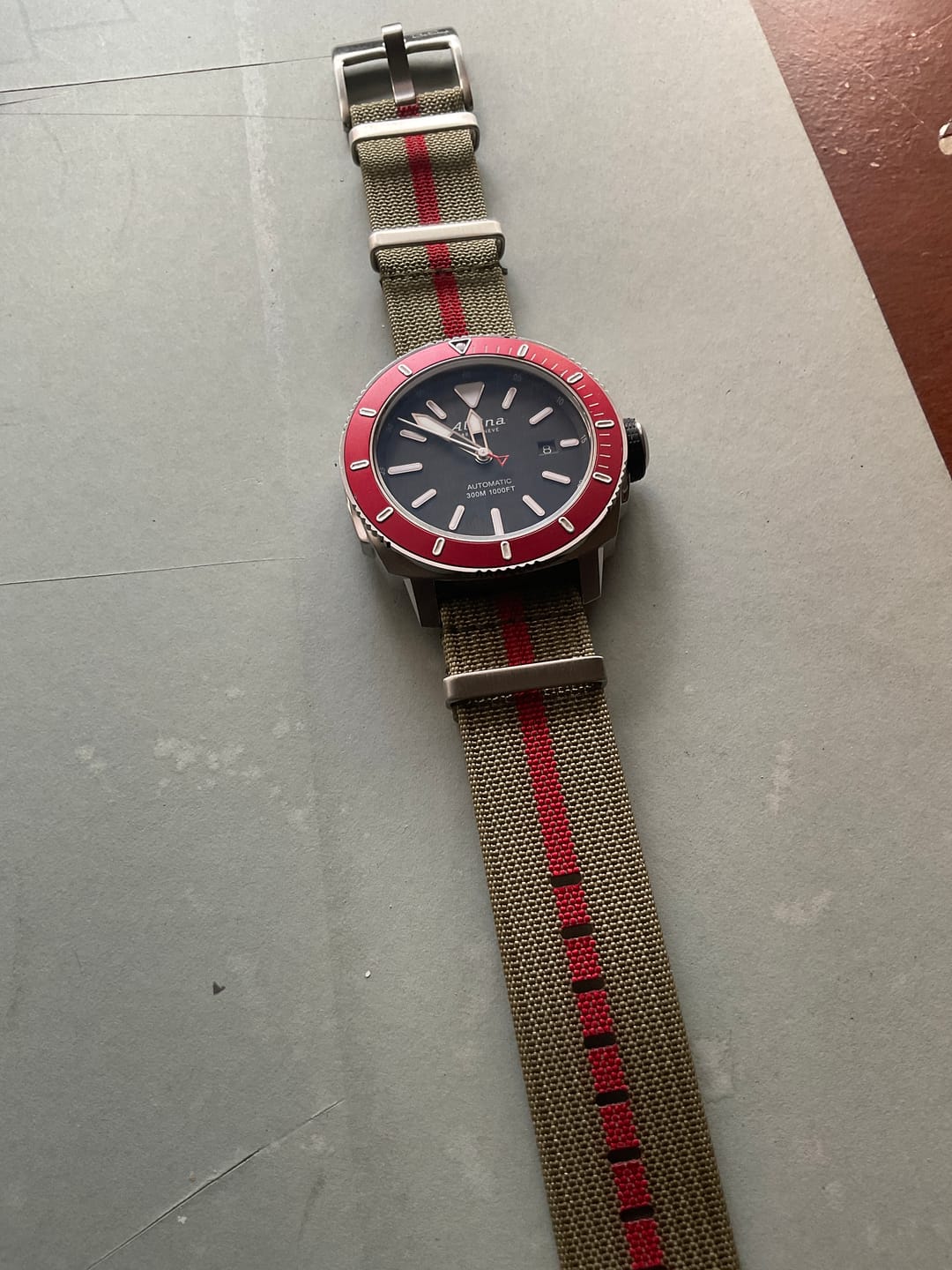 Customer photo review of Ribbed Mako FN - Olive & Red