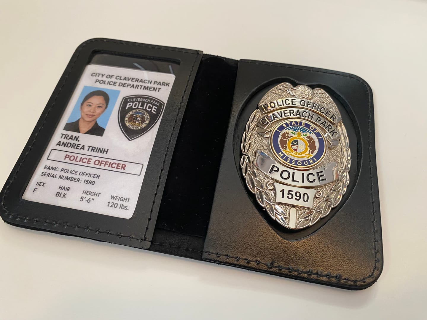 Customer photo review of Customizable Badge MA01