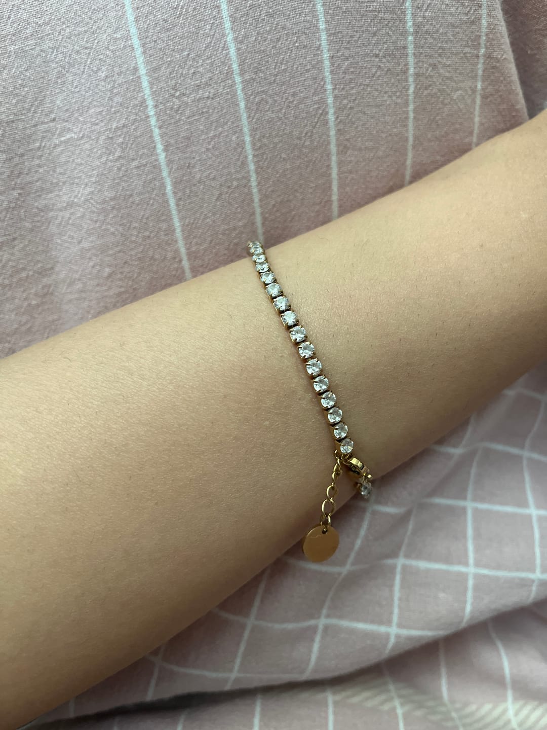 Customer photo review of Ava Gold Bracelet