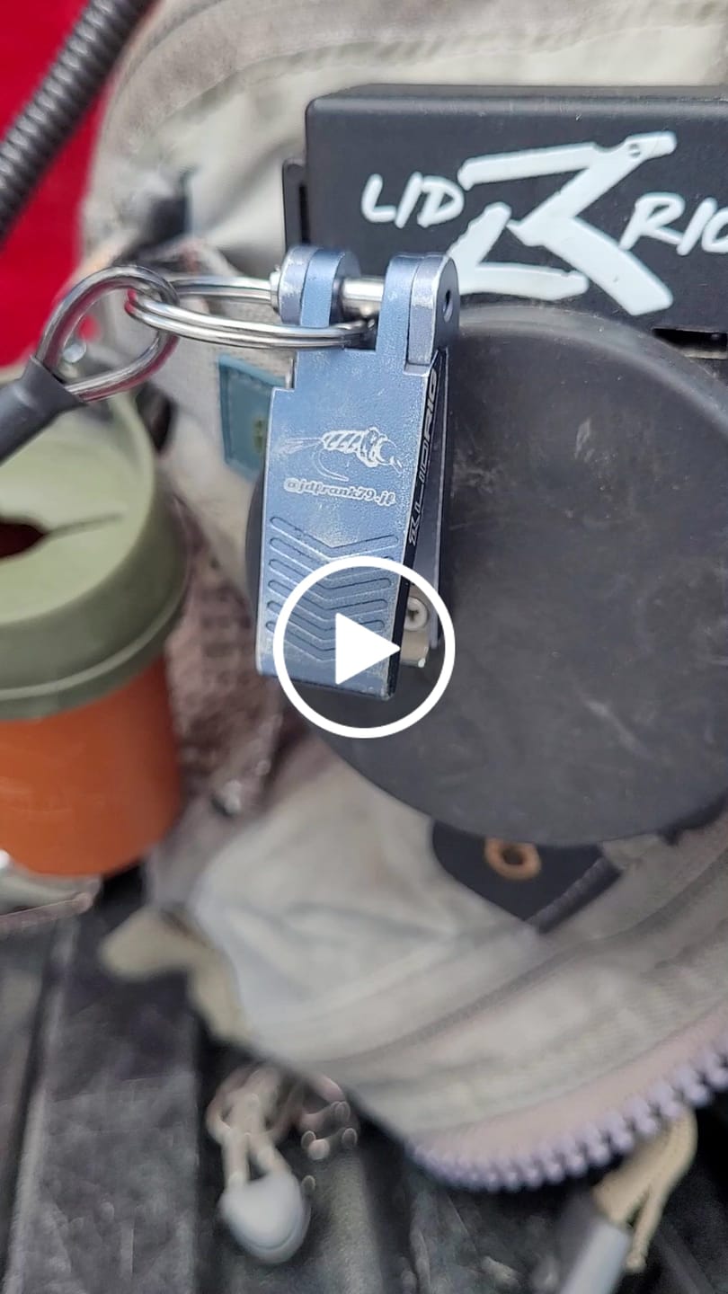 Customer video review of Mag Book