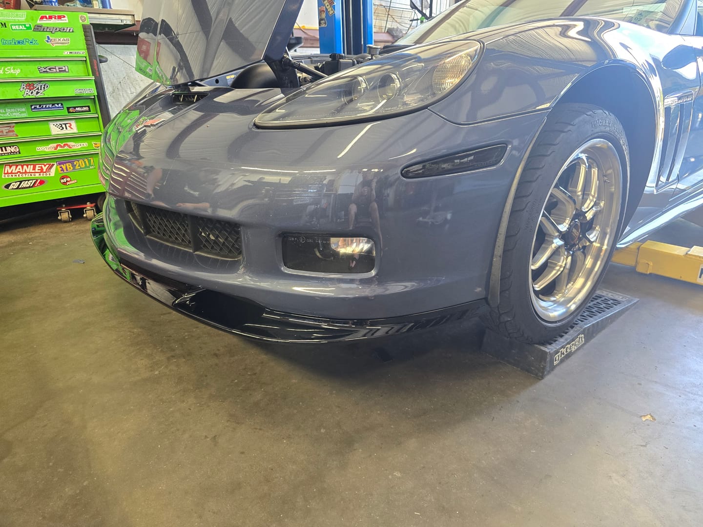 Customer photo review of Corvette C6 Grand Sport / Z06 Front Splitter Lip | ZR1 Conversion Package
