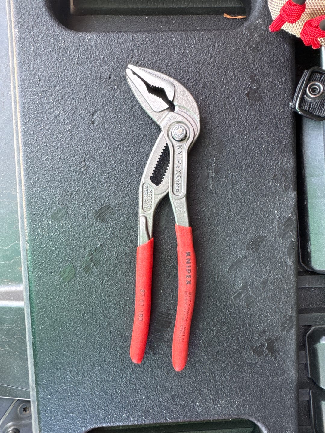 Customer photo review of Knipex 87 51 180 Cobra ES Water Pump Pliers, 7 1/4"