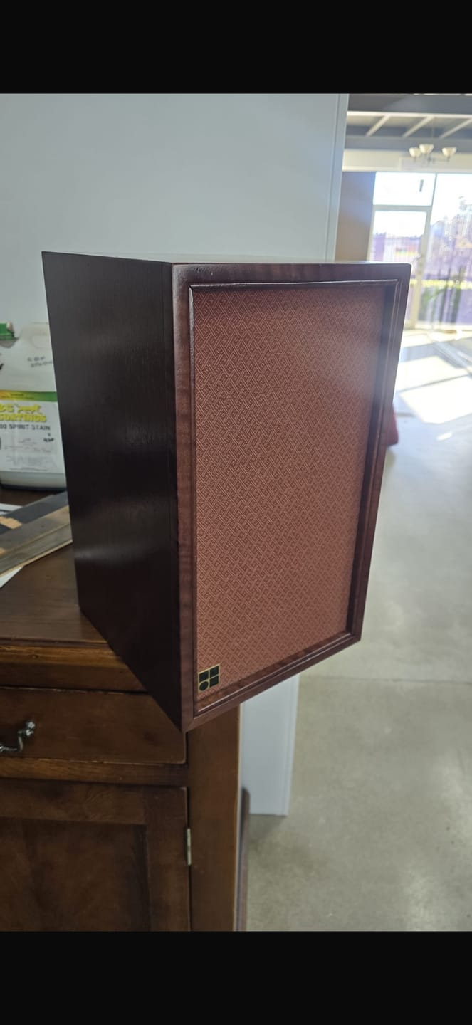 Customer photo review of Premium Authentic Bronze Philco Vintage Radio Grill Cloth #22
