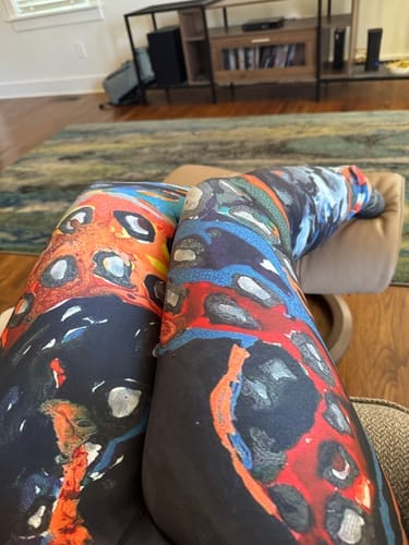Customer photo review of There's an Octopus Climbing Up My Leg... Legging