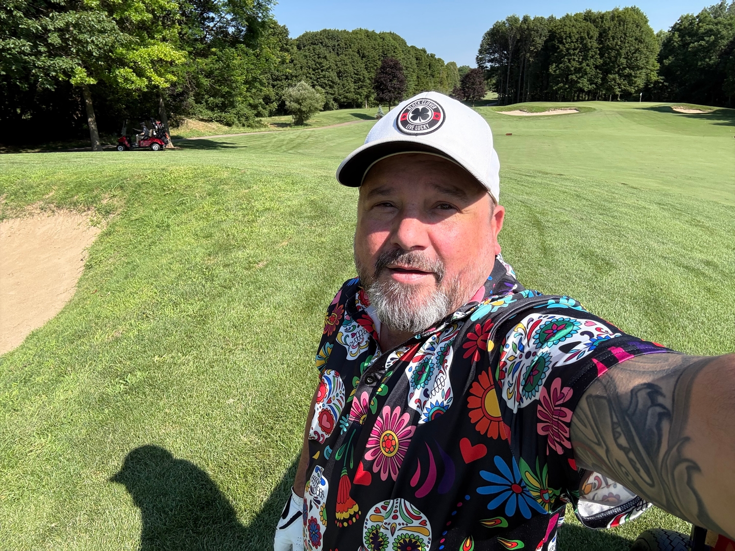 Men's golf polo Fiesta Feeling skull golf outfit inspiration from Golf Gentry