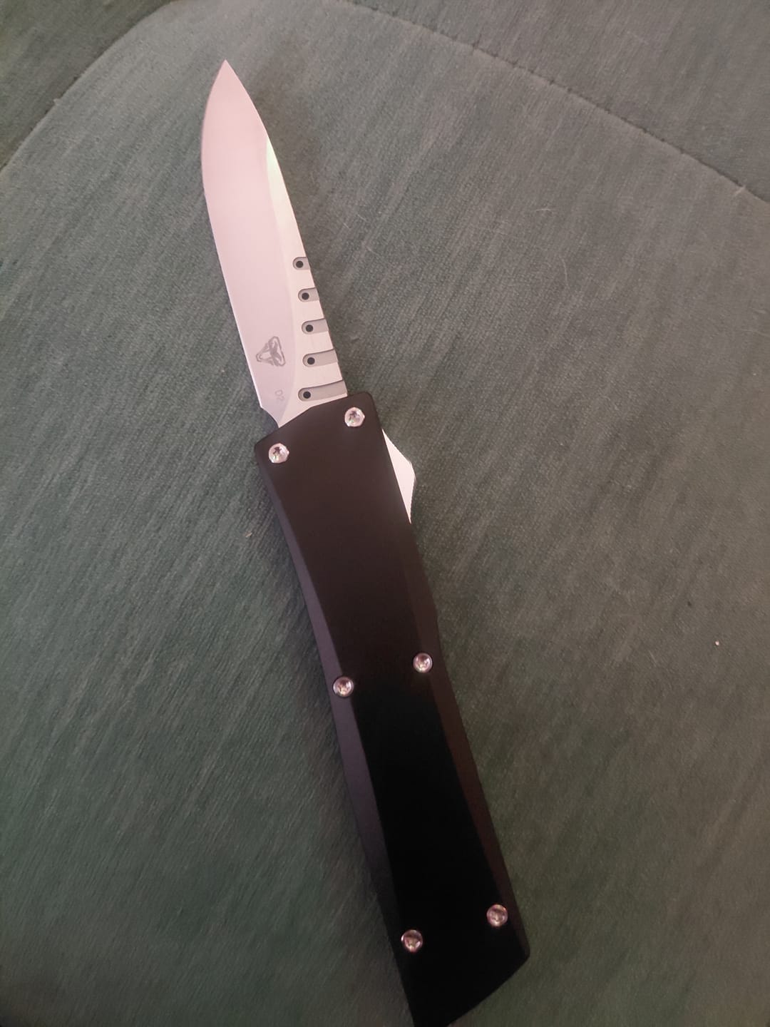 Customer photo review of Viper Tec Mystery OTF Knife | Premium Automatic Knife Surprise