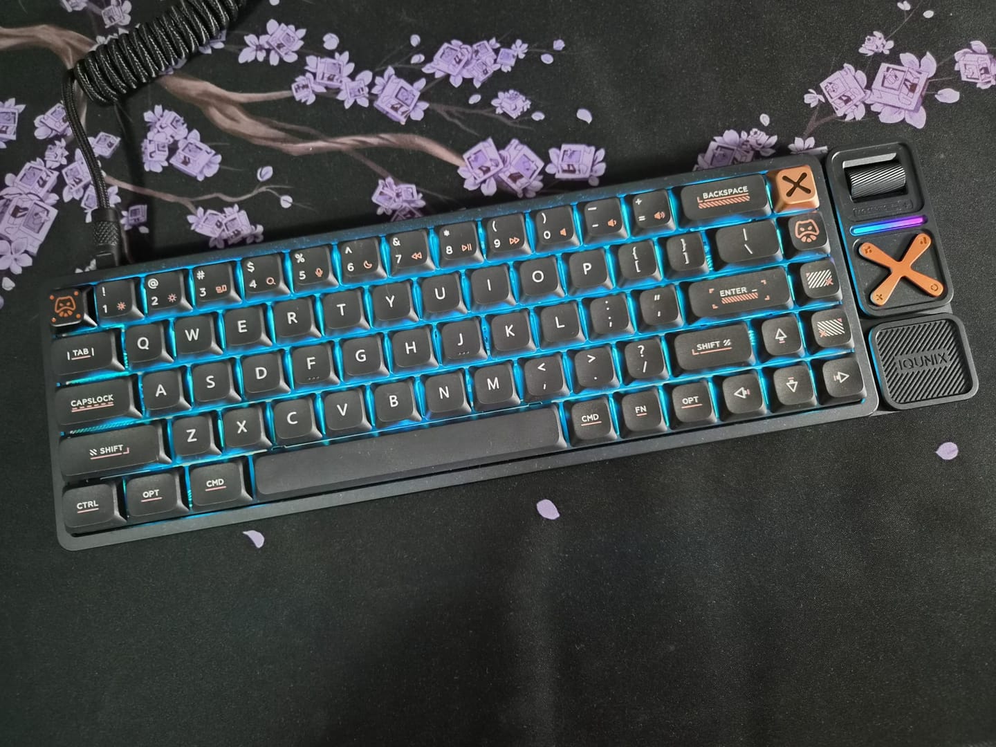 Customer photo review of IQUNIX Magi65 Aluminum Low Profile Mechanical Keyboard