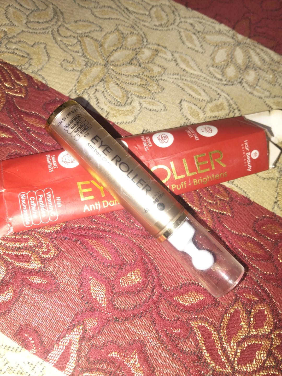 Customer photo review of Eye Roller | Eliminates Dark Circles & Puffy Eyes