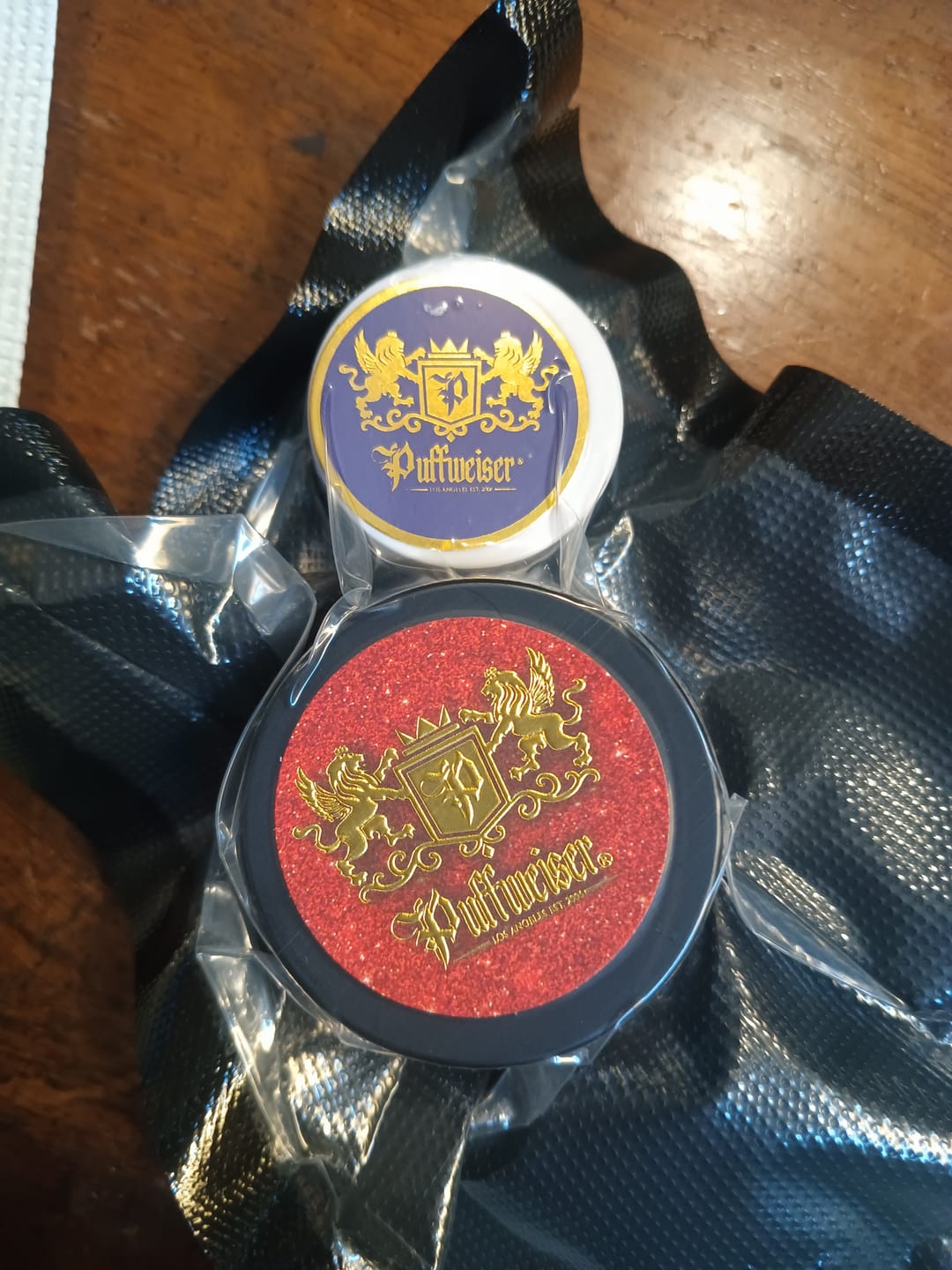 Customer photo review of Electric Pineapple Crumble (Buy 1 Get 1)