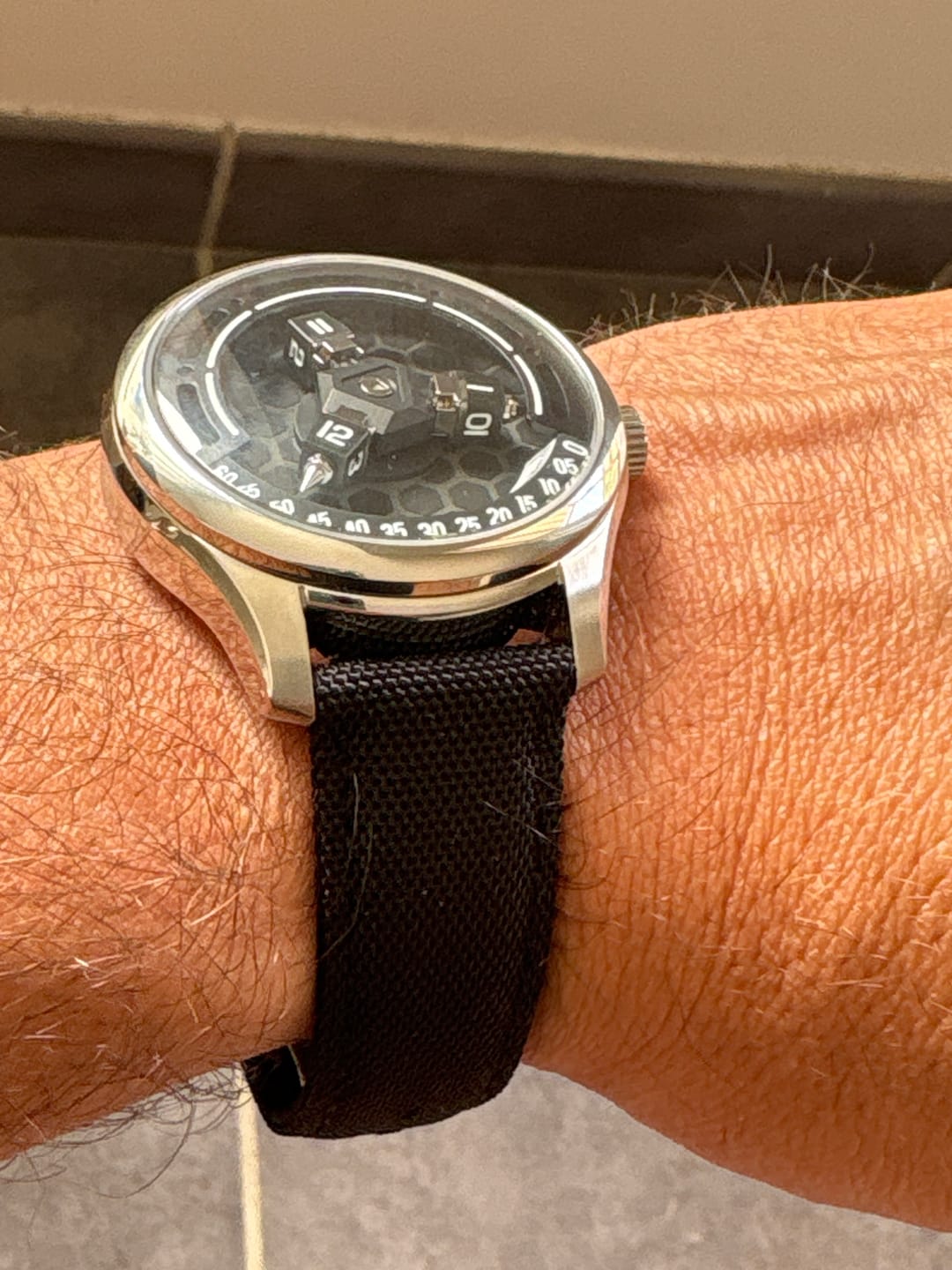 Customer photo review of Bracelet Montre Toile Nylon Fermoir Papillon