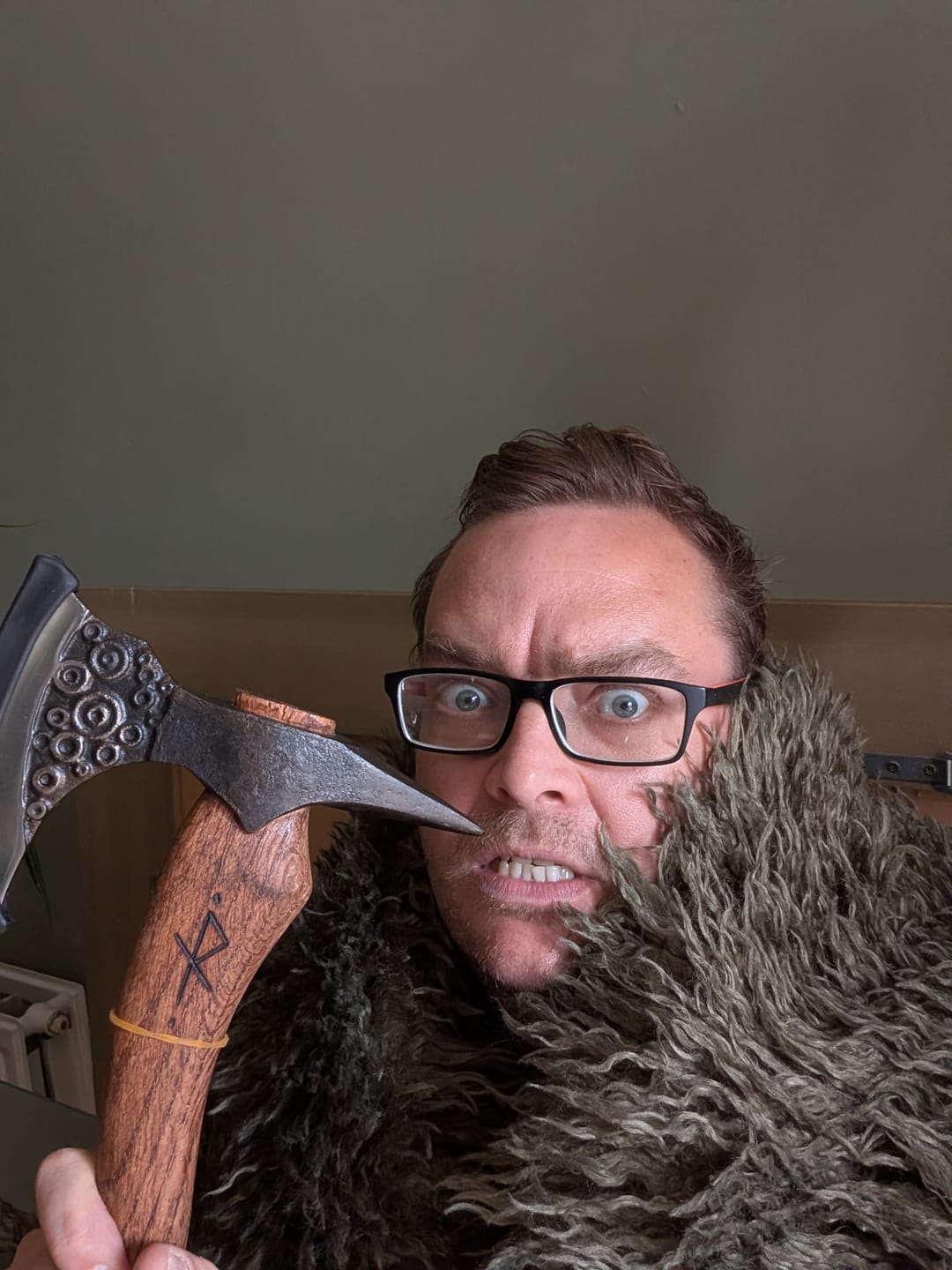 Customer photo review of The Viking Sea Voyager Axe