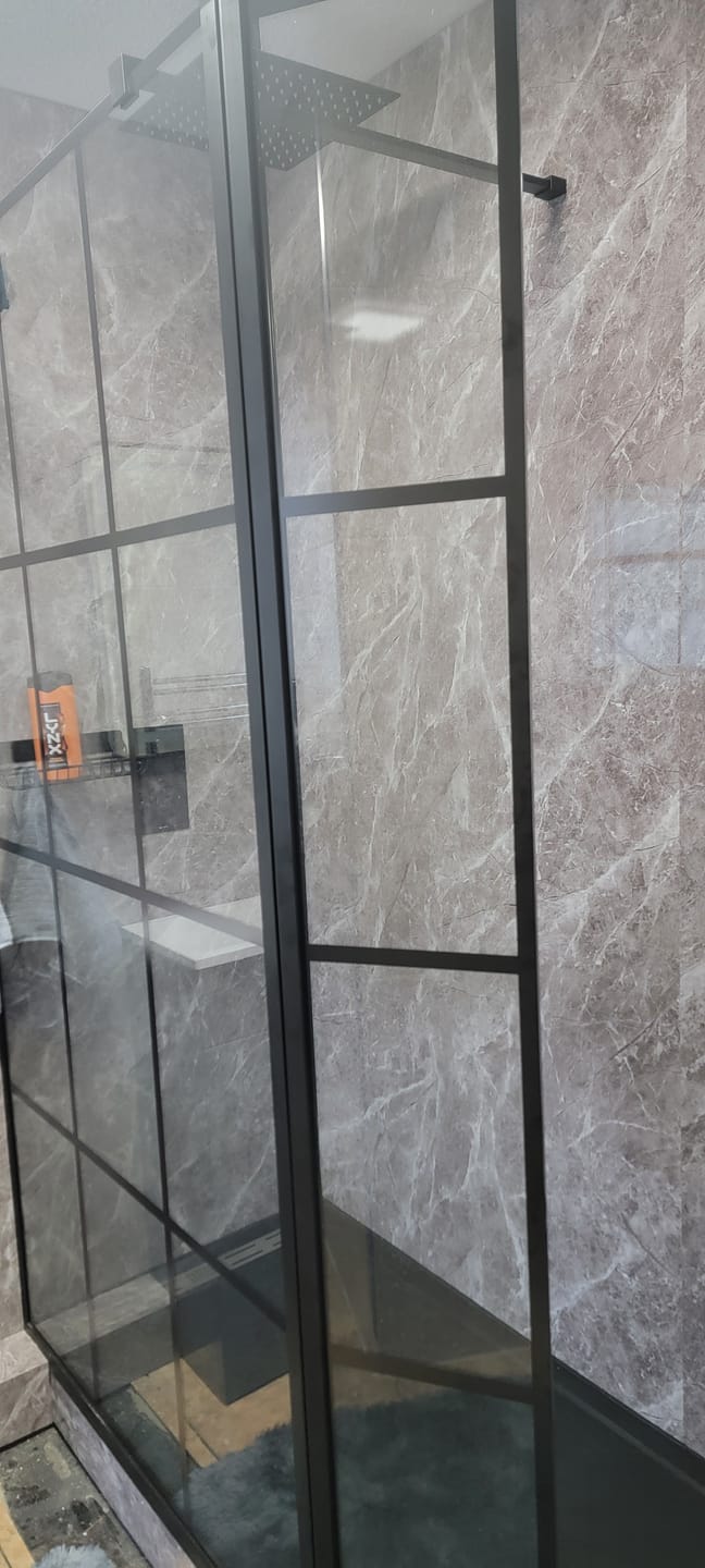 Customer photo review of Premium Pietra Marble Gloss Shower Wall Panel – 1M x 2.4M