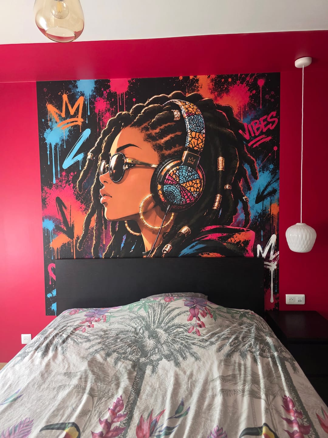 Customer photo review of Papier Peint Musique  Thème Musique Melody Graffiti