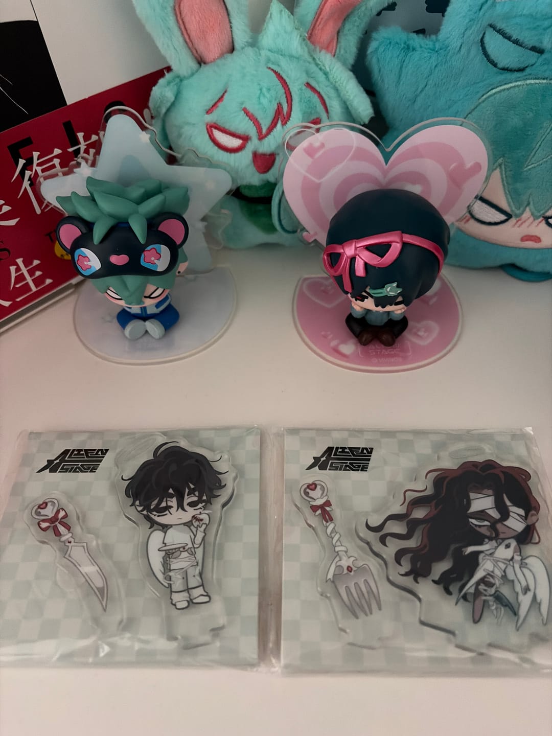 Customer photo review of 【Pre-Order】Alien Stage - March Monster Cafe - Q-Version Standee