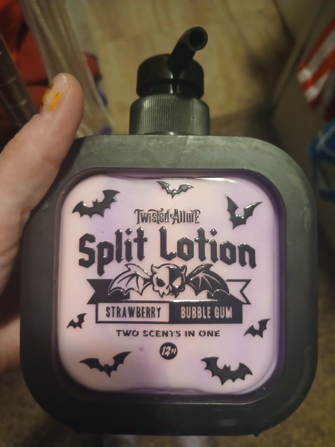 Customer photo review of Strawberry & Bubble Gum Split Lotion