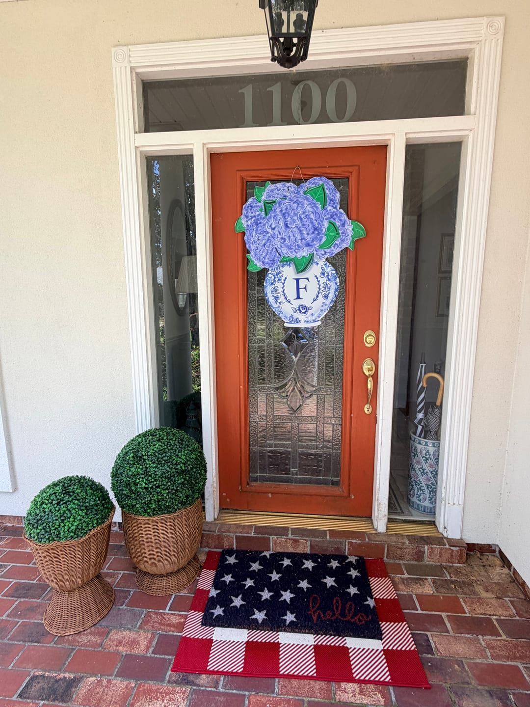 Customer photo review of Custom Text Chinoiserie Hydrangea Vase Door Hanger