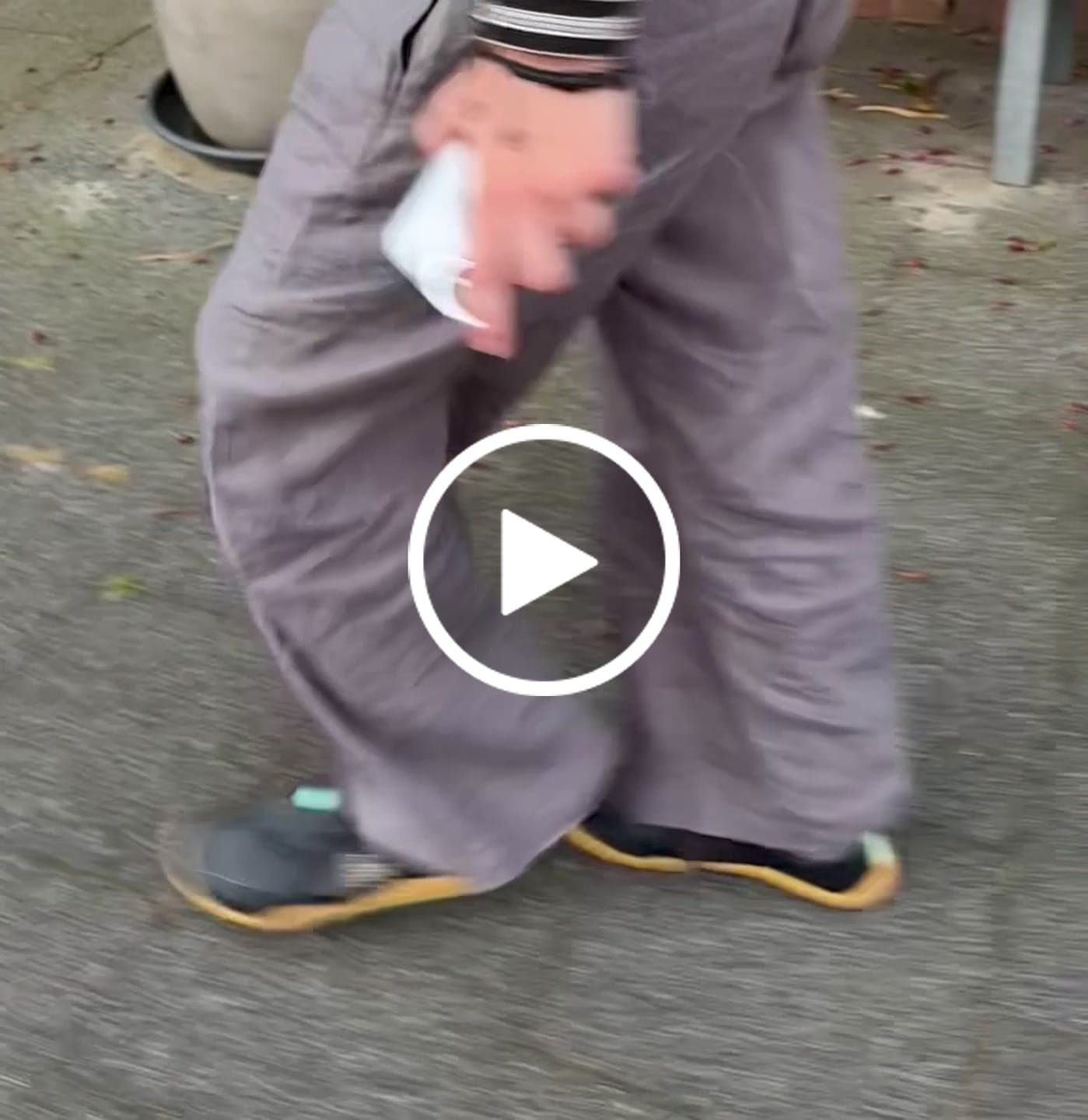 Customer video review of READY TO SHIP Loose Linen Pants