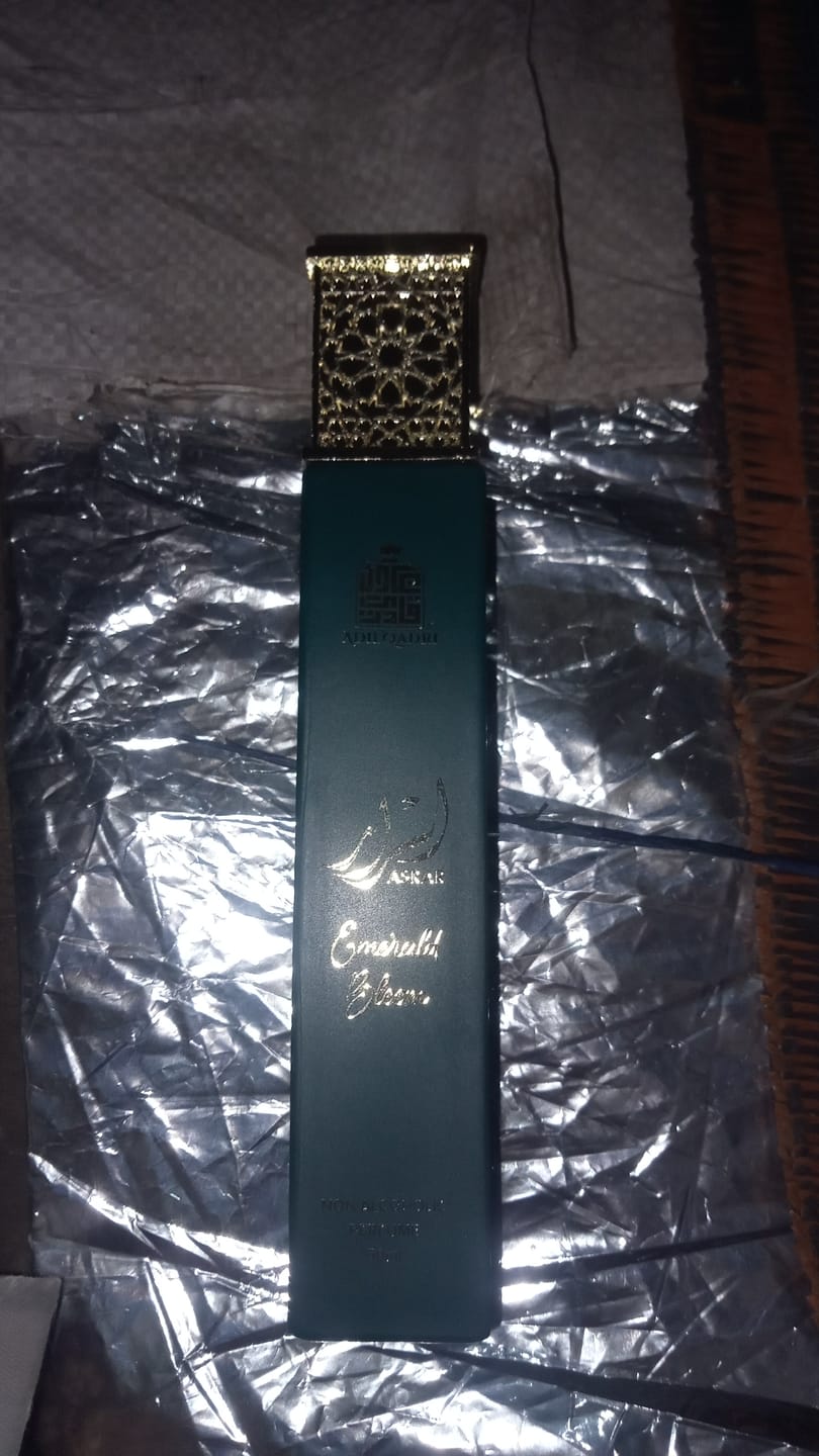 Customer photo review of Asrar Emerald Bloom Non Alcoholic Perfume Spray 50ml