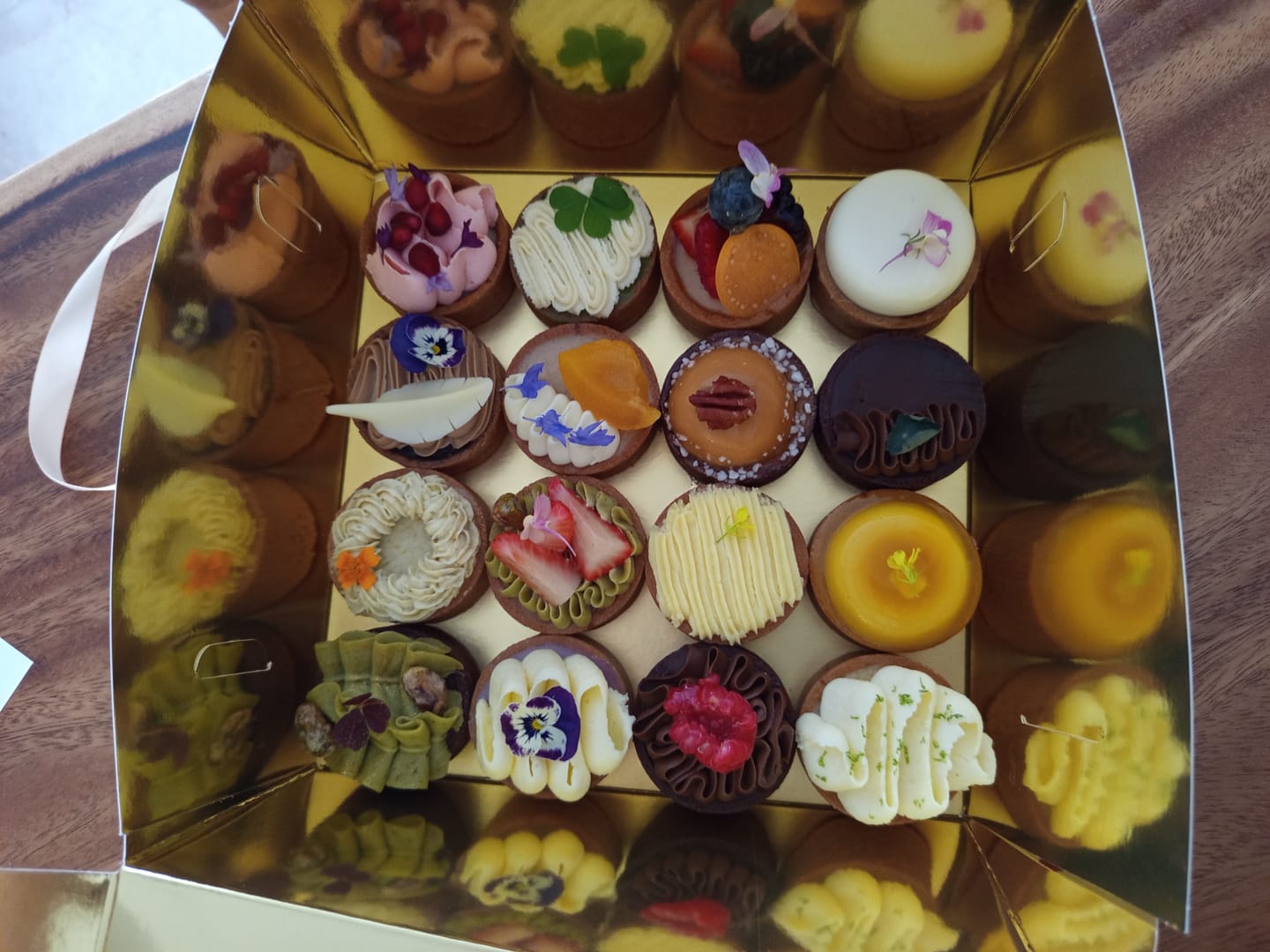 Customer photo review of The Dessert Connoisseur 16pcs