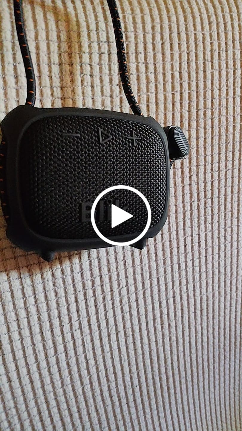 Customer video review of Parlante Bluetooth Blik Rider 8W IPX7 5H Clip TWS Negro
