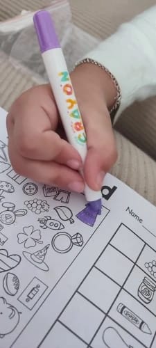 Customer photo review of Washable Crayons Oil Pastels