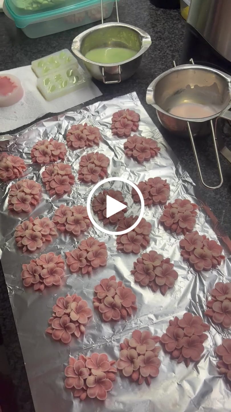 Customer video review of Fragancia FLORAL EXPLOSION