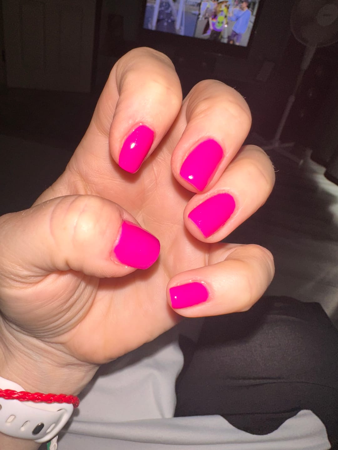 Customer photo review of Semilac 517 Neon Pink UV Gel Polish